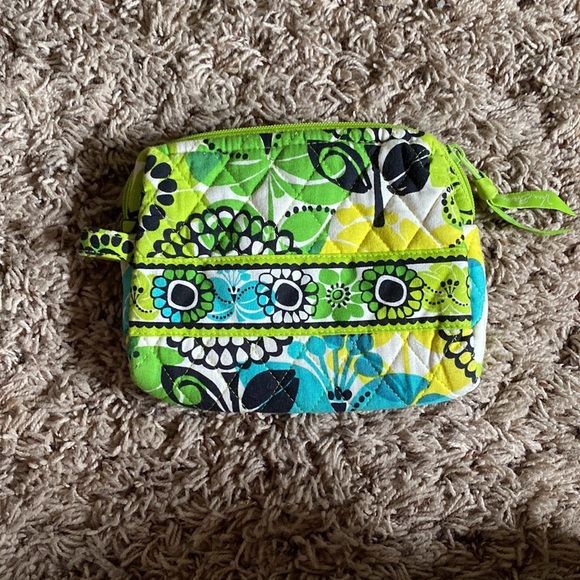 super cute and roomy vera bradley backpack with matching pencil case! - Picture 2 of 6